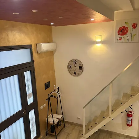Indipendente Al Centro Di Appartamento Catania